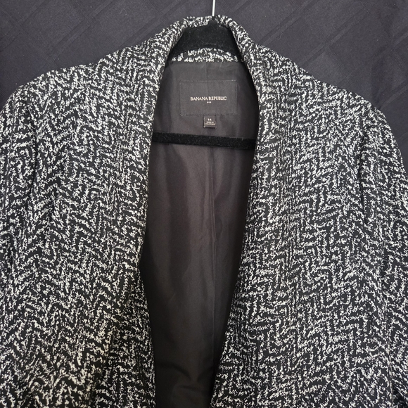 Banana Republic Black & White Open Front Tweed Coat - Picture 3 of 8